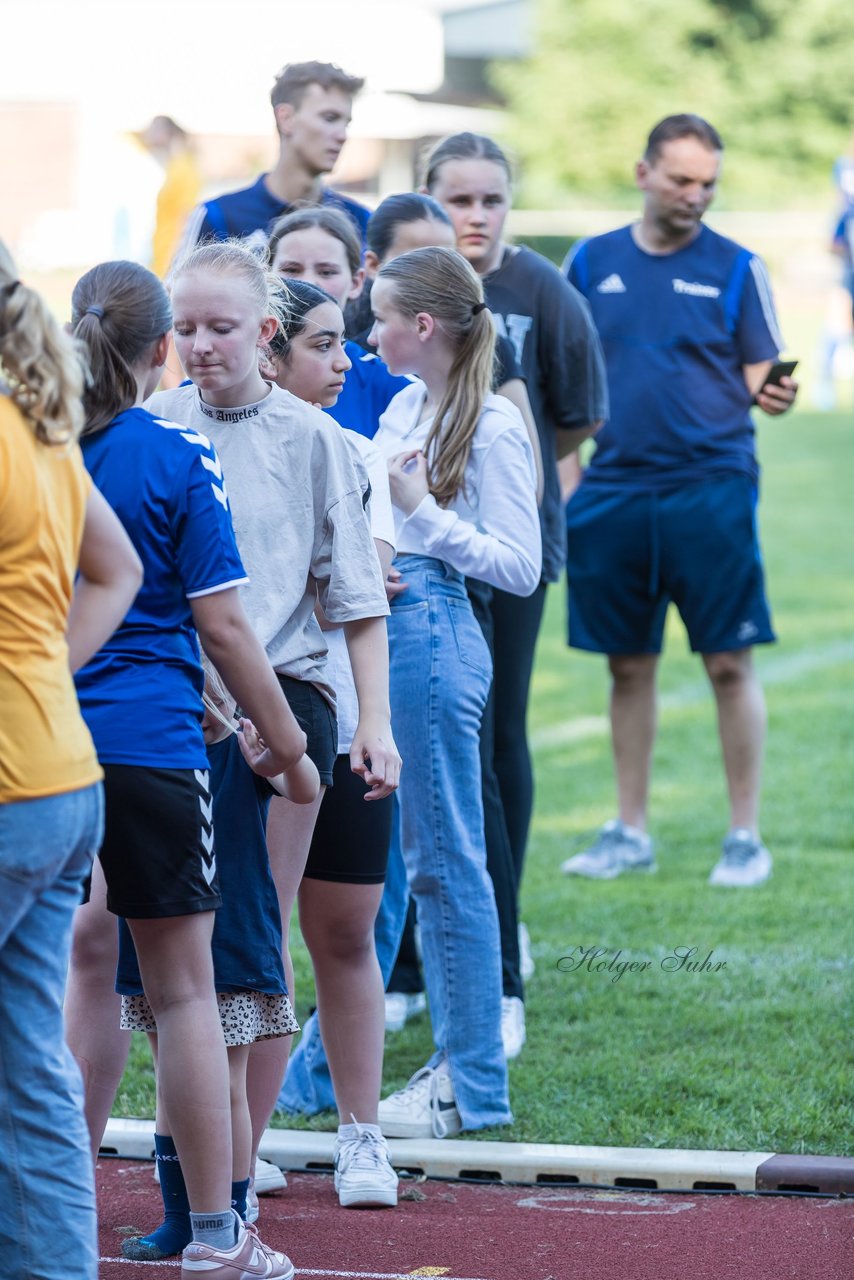 Bild 62 - Loewinnen Cup